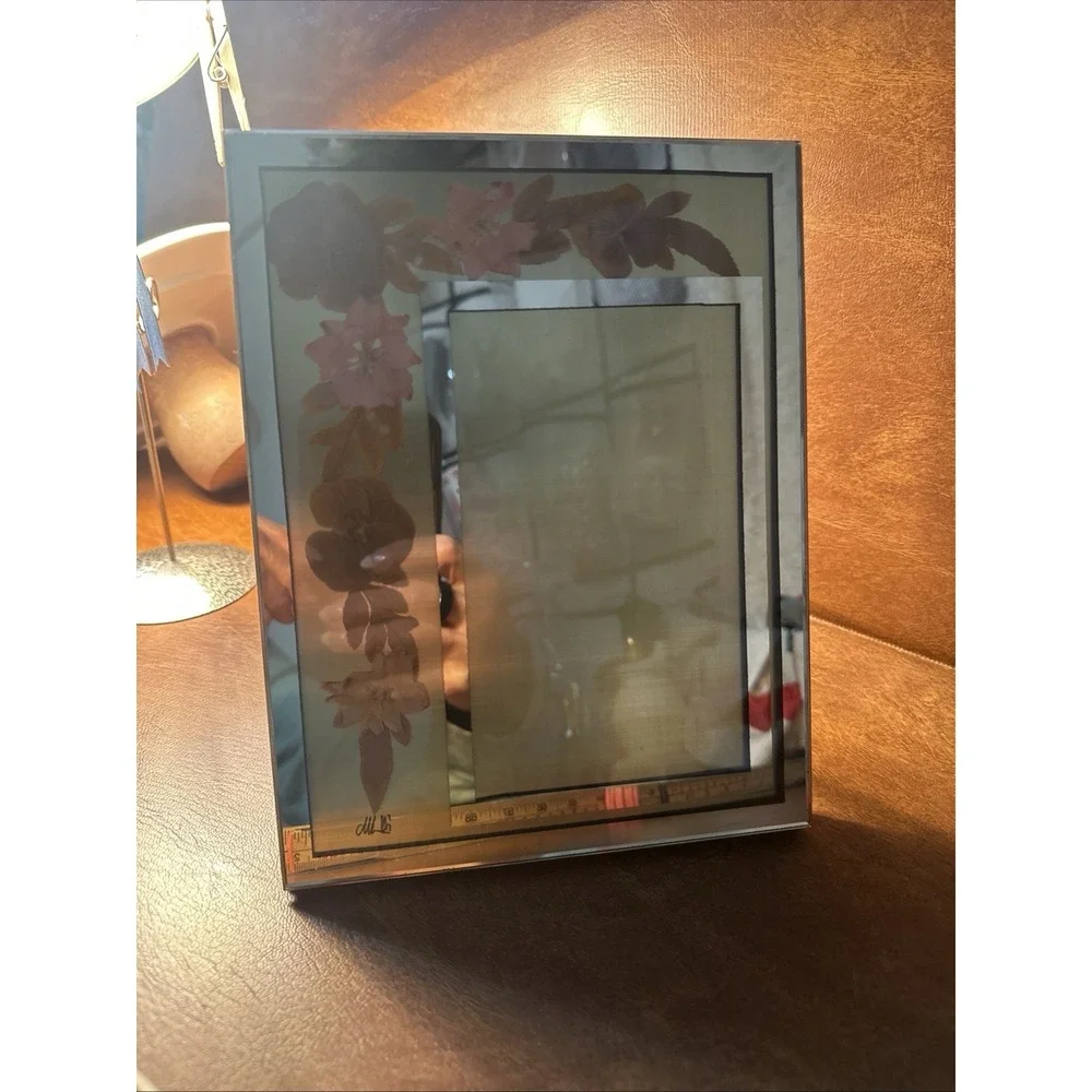 Glass Picture frame Pressed Dried Flower 4X6 Signed